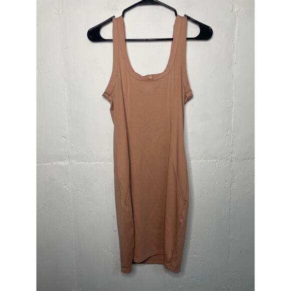 NEW Yitty Body Butter Tank Dress Size Medium Brown Sugar - Picture 5 of 6